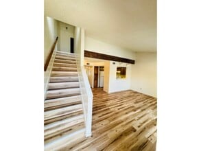 Building Photo - ***3 BEDROOM APARTMENT IN SEAGOVILLE*** - ...