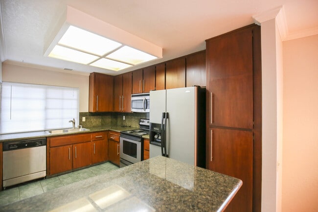 Building Photo - 2640 Great Arbor Way