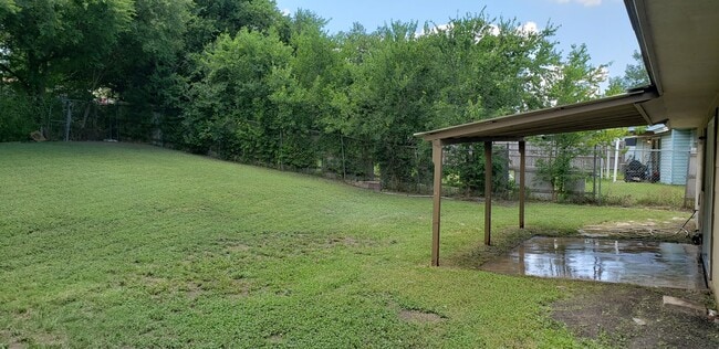 Building Photo - 7434 Mountain Oak Trail
