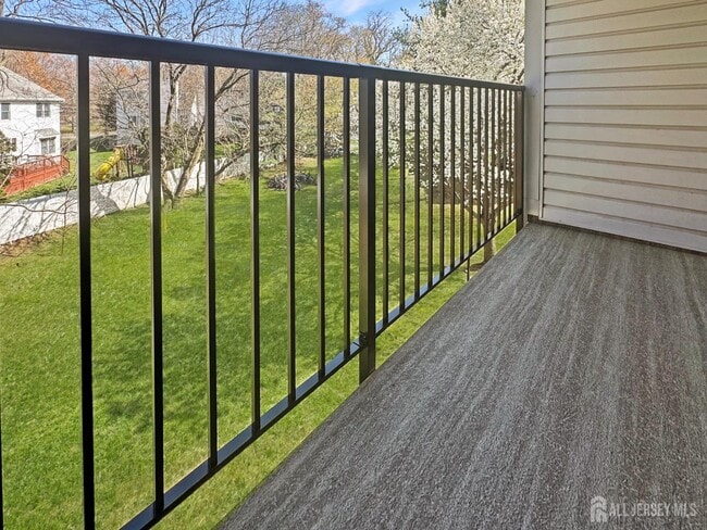 Building Photo - 481 Danbury Ln