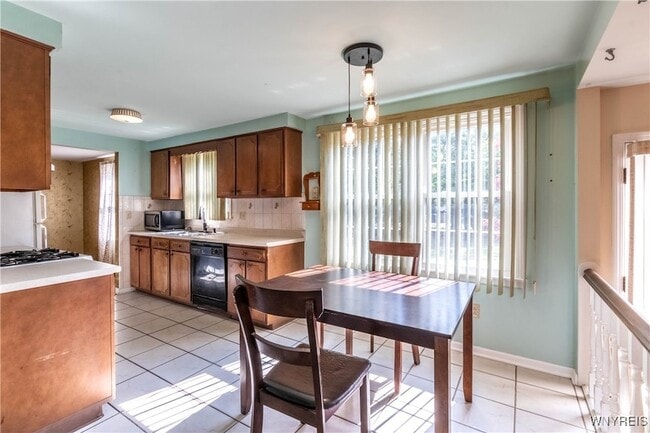 Building Photo - 481 Sagewood Terrace