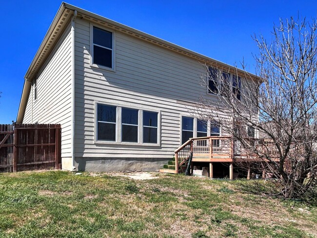 Building Photo - Spacious 4-Bedroom Home in Schertz/Cibolo ...