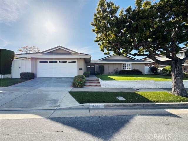 Building Photo - 2839 Carob St