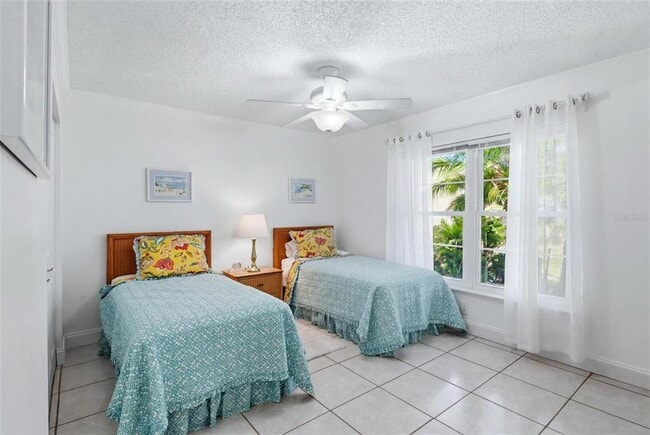 Building Photo - 3663 Longmeadow