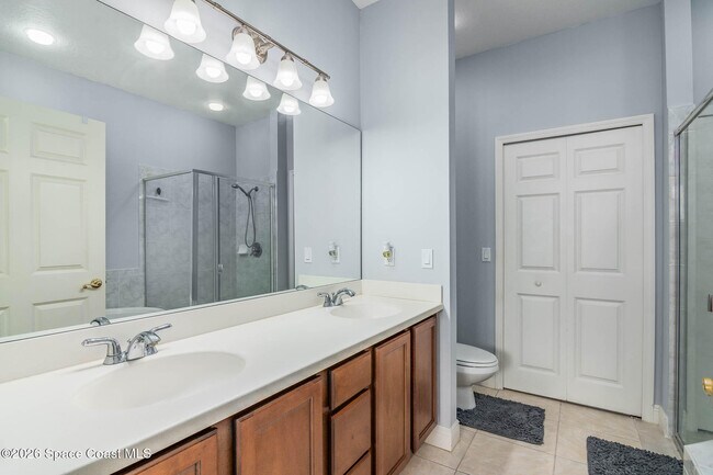 Building Photo - 206 Tin Roof Ave