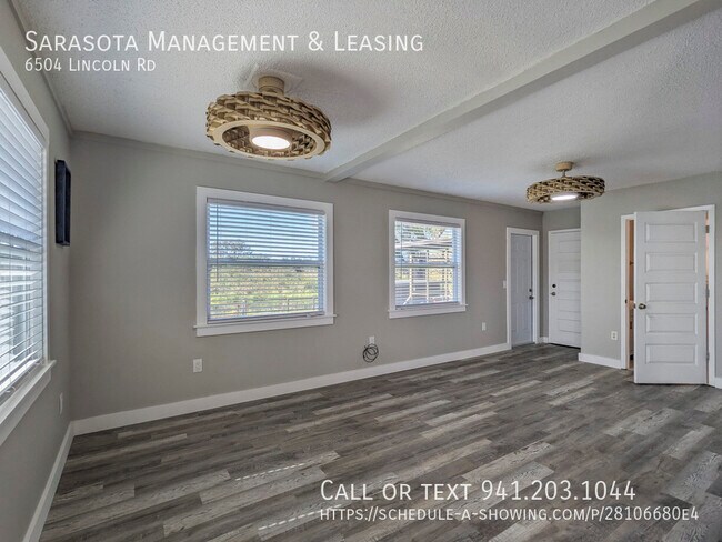 Building Photo - 6504 Lincoln Rd