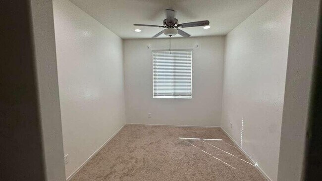 Building Photo - 7117 W Andrea Dr