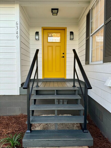 Building Photo - 6349 FL-189