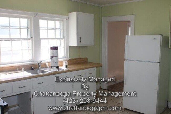 Building Photo - 722 Carden Ave