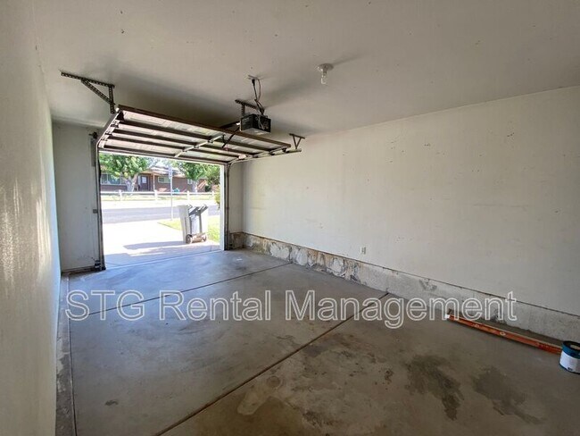 Building Photo - 1509 W 750 N
