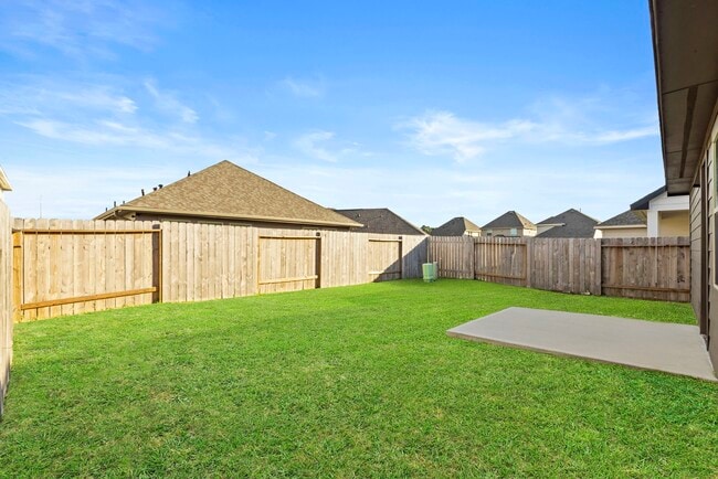 Building Photo - 10419 Astor Pt Trl