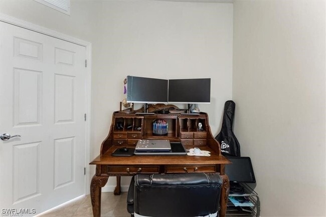 Building Photo - 4558 Lamaida Ln