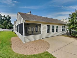 Building Photo - 1614 Deer Meadows Dr