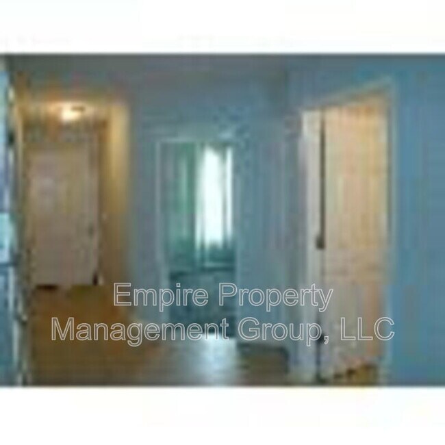 Building Photo - 401 Dukes Hill Rd