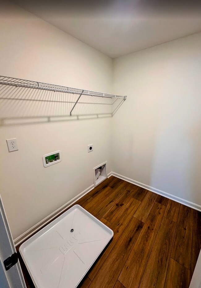 Building Photo - New Construction 4 Bedroom Home