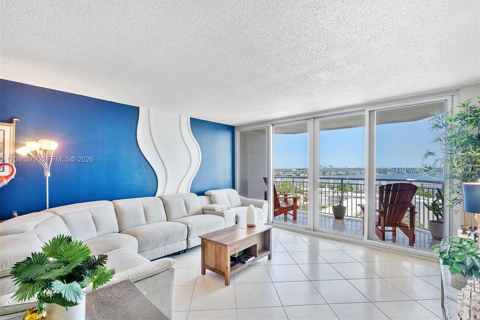 Building Photo - 18031 Biscayne Blvd