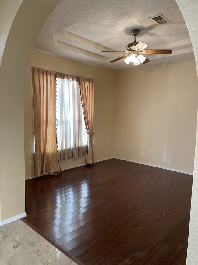 Building Photo - 4609 Taylor Ridge Rd NW