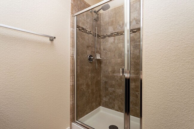 Building Photo - Spacious 5-Bedroom Home with Finished Base...