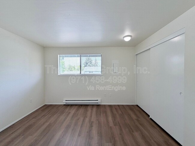 Building Photo - 3800 NW Chemult Pl