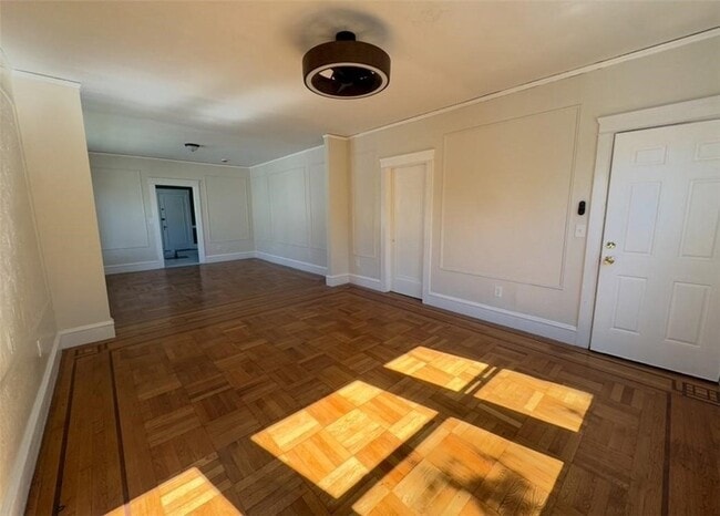 Building Photo - 140 Woodbine St