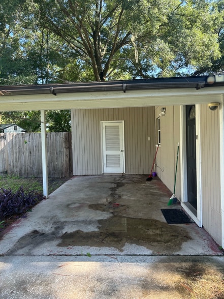 Building Photo - 7263 Melvin Rd