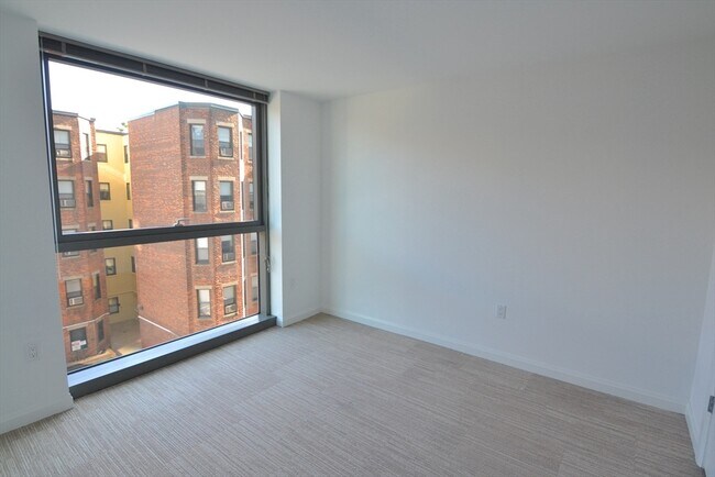 Building Photo - 1282 Boylston St