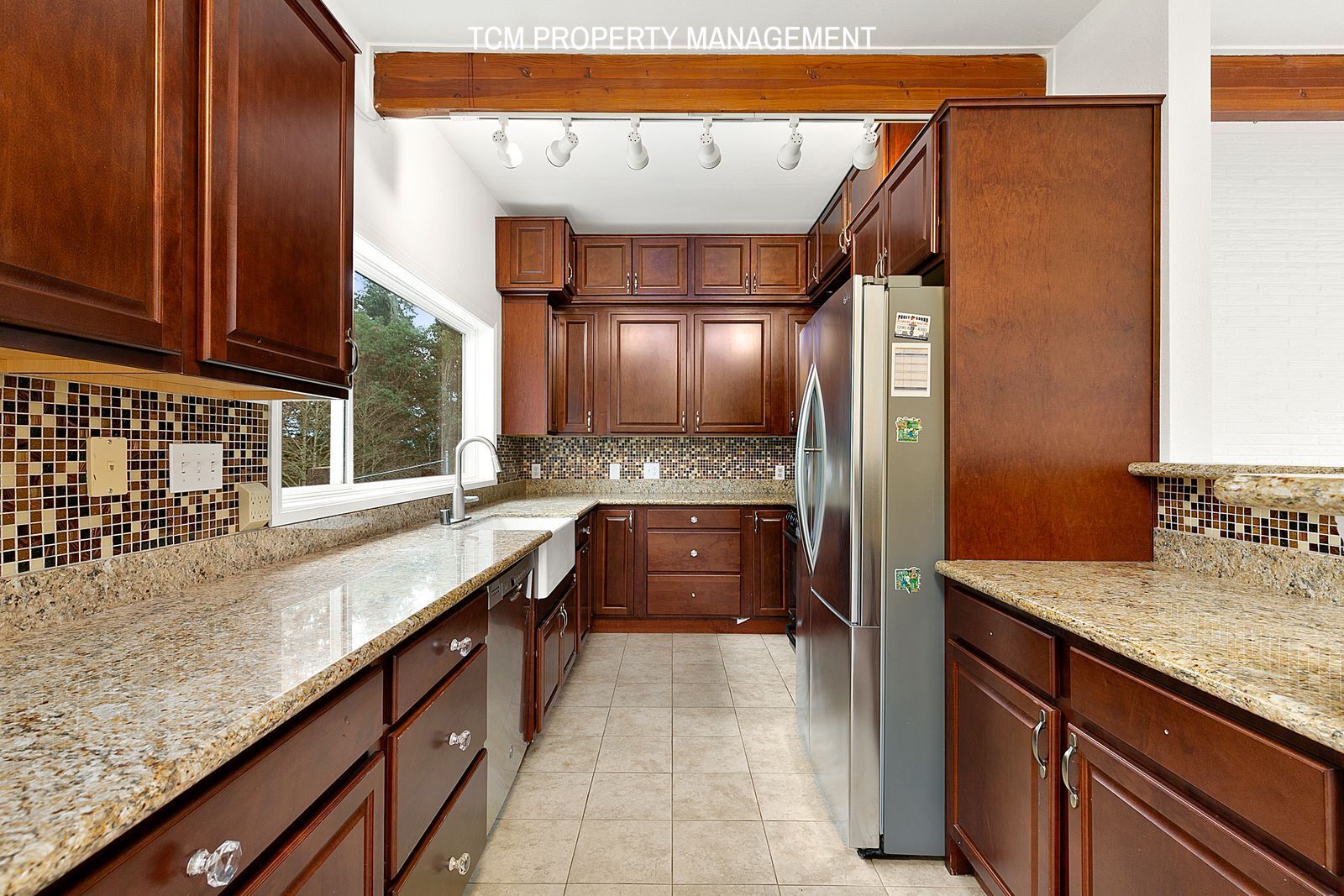 Building Photo - 14215 SE 41st St