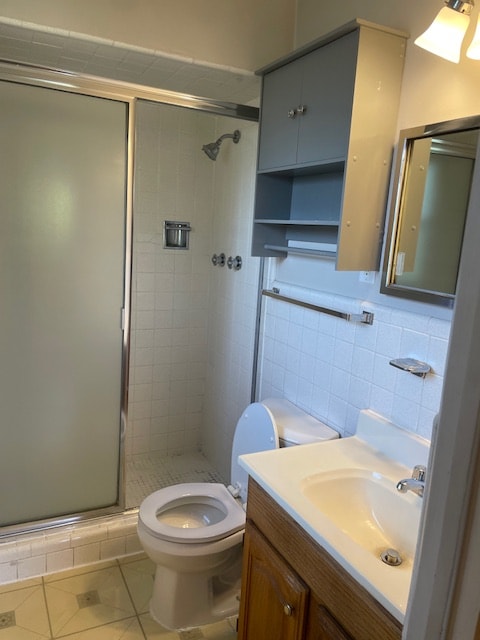 Building Photo - 9040 Crest Oak Ln