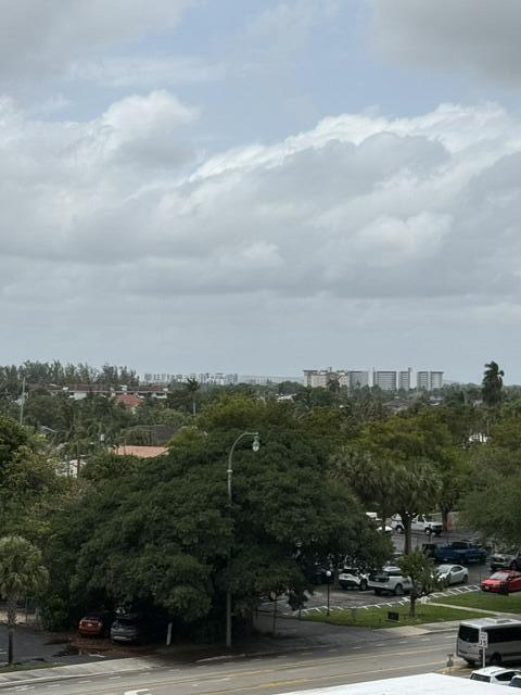 Building Photo - 1900 S Ocean Blvd
