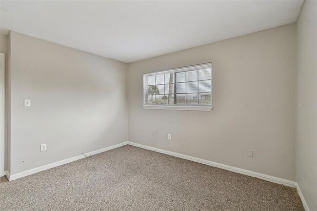 Building Photo - 1695 Lee Rd