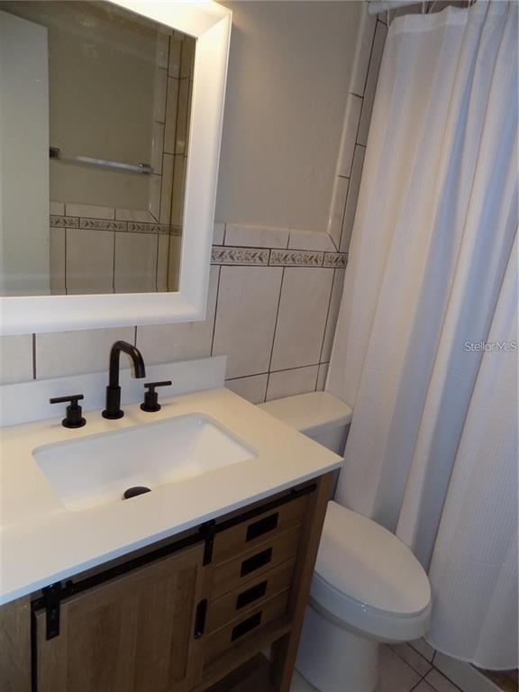 Building Photo - 2698 Kavalier Dr