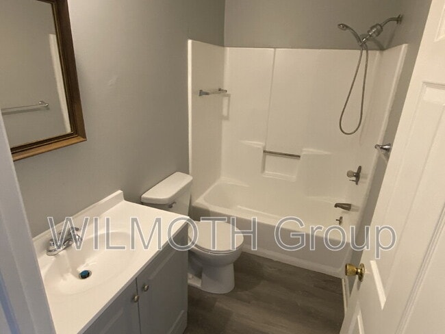 Building Photo - 1329 Millerwood Dr