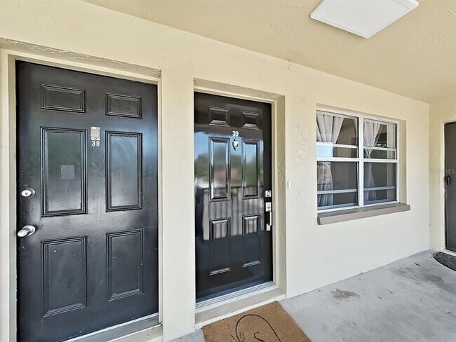 Building Photo - 2501 Harn Blvd