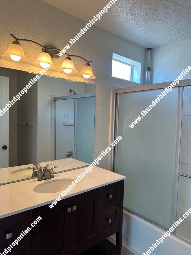 Building Photo - $500 off first months rent!! Gated communi...