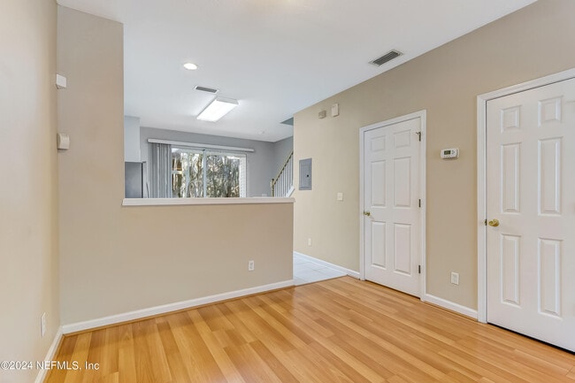 Building Photo - 3532 Lone Tree Ln