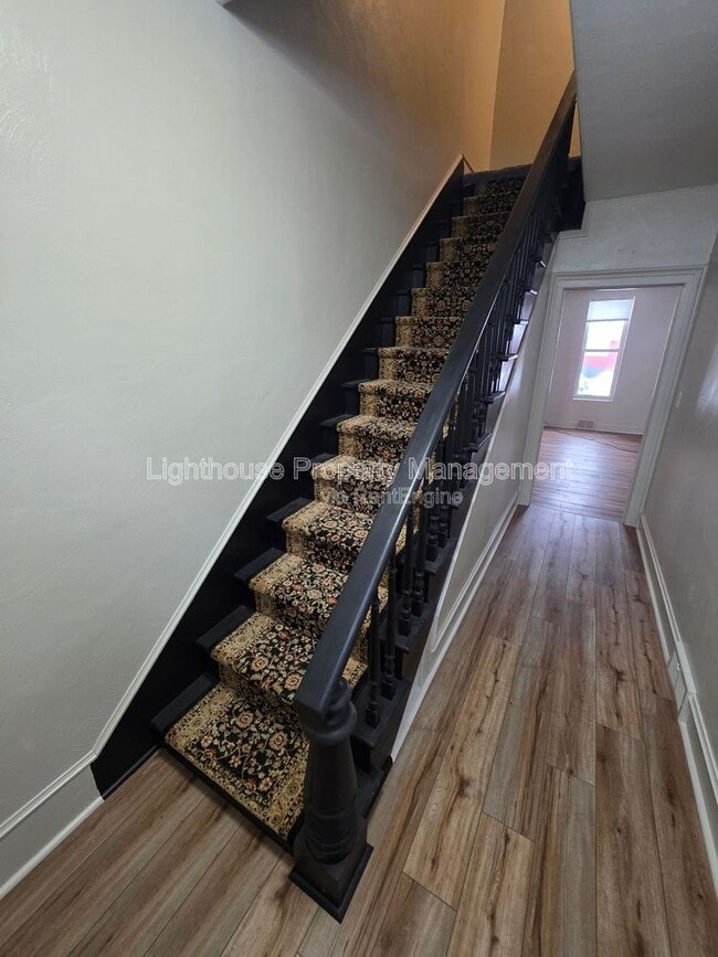 Building Photo - 12634 L Dr N