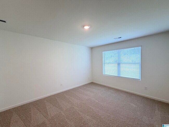 Building Photo - 12742 Collier Curv