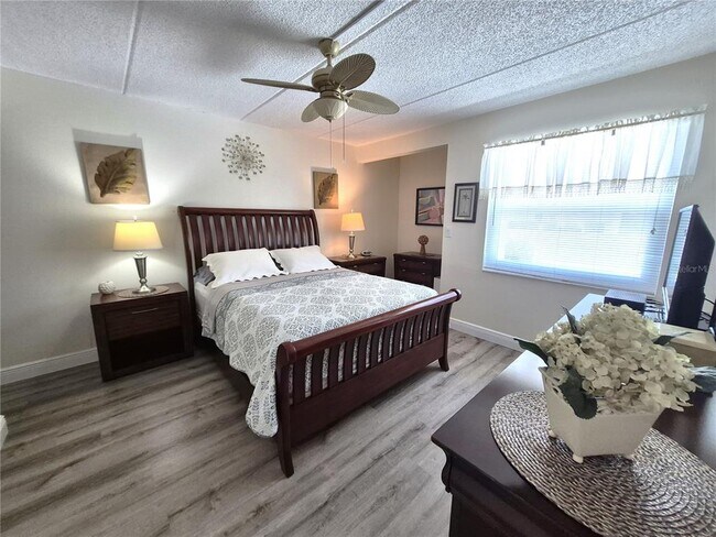 Building Photo - 107 Windward Pl