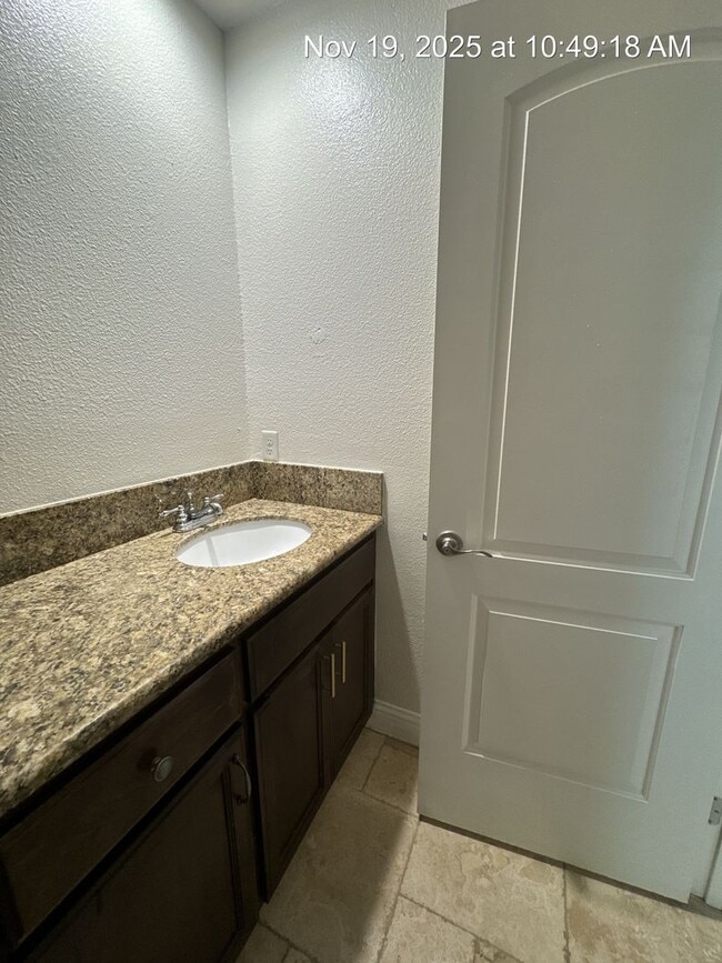 Building Photo - Coming soon! 3 Bedroom Home in North West Visalia!