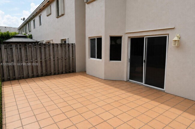 Building Photo - 8341 SW 124th Ave.