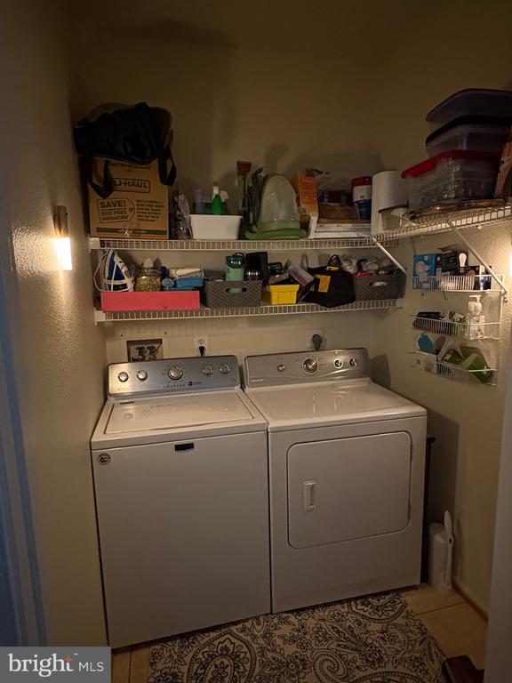 Building Photo - 1571 Spring Gate Dr.