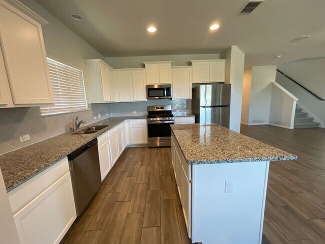 Building Photo - Room in Single Family Home on Spinnaker Loop