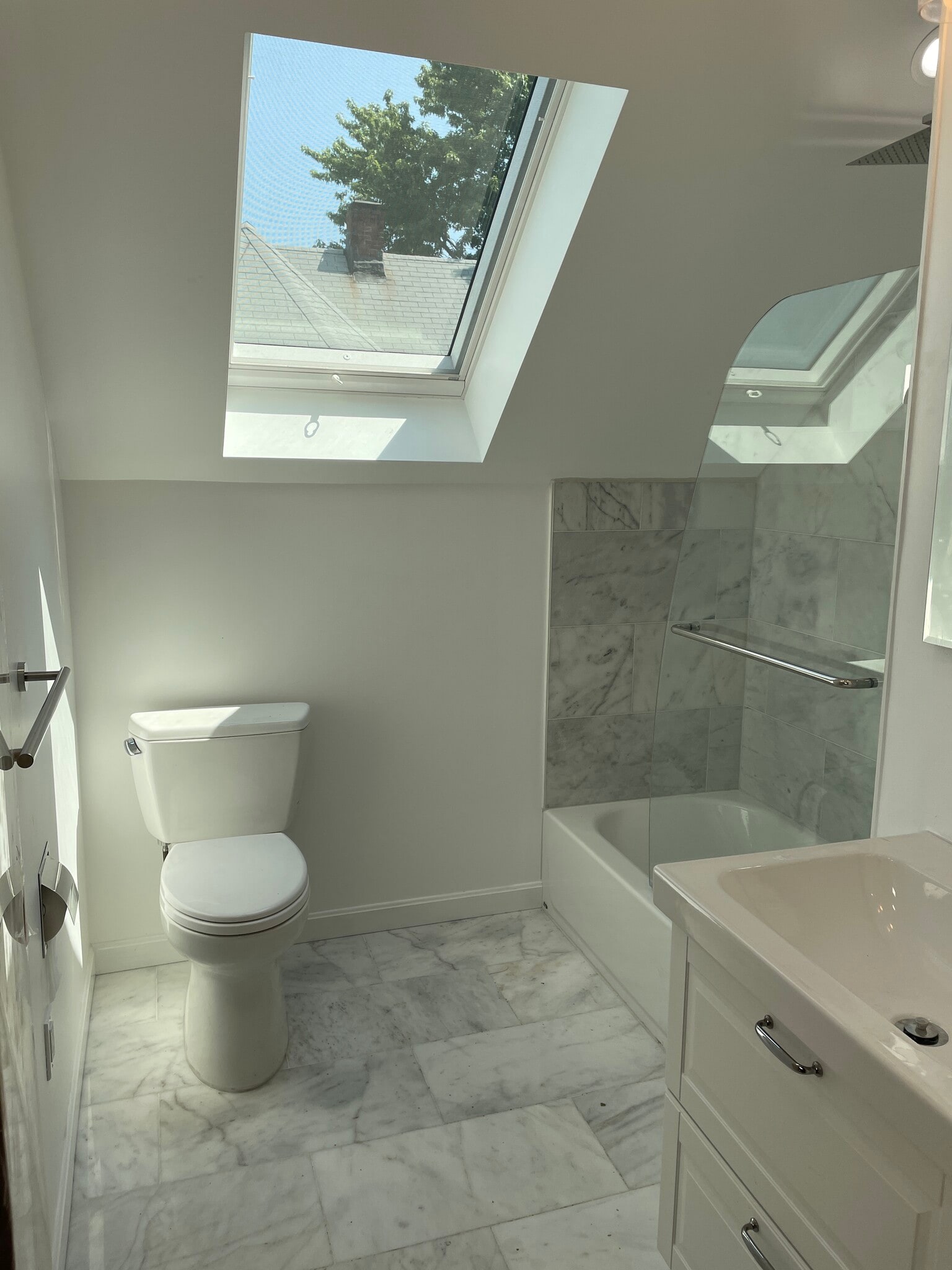 Building Photo - 22 Bayard St