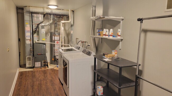 Building Photo - 441 Park Ridge Ln