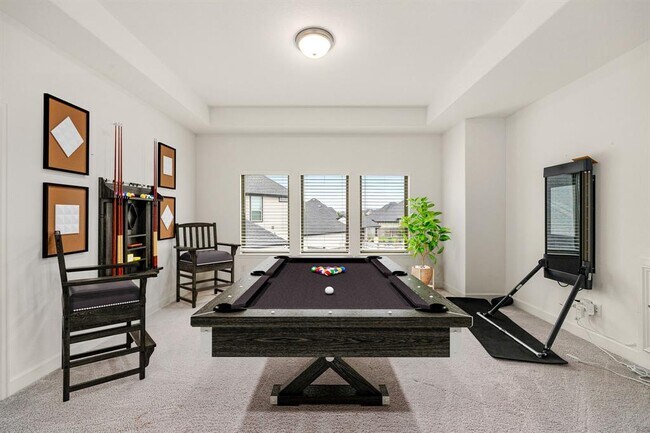 Building Photo - 28946 Parker Ridge Dr