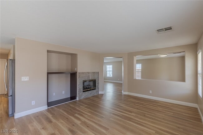 Building Photo - 1130 Grove Park St