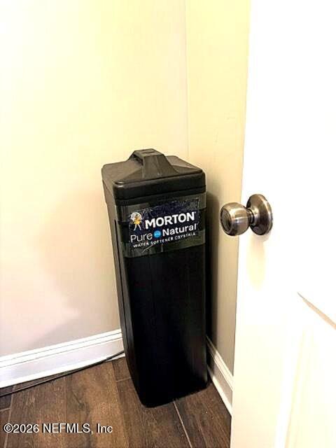 Building Photo - 400 E Bay St