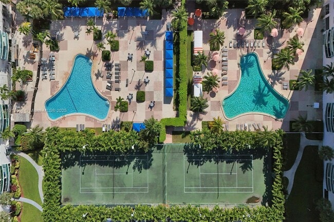 Building Photo - 19370 Collins Ave