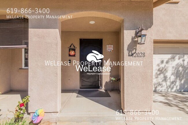 Building Photo - 42028 Pine Needle St
