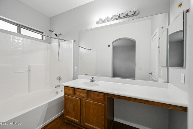 Building Photo - 10950 W Royal Palm Rd